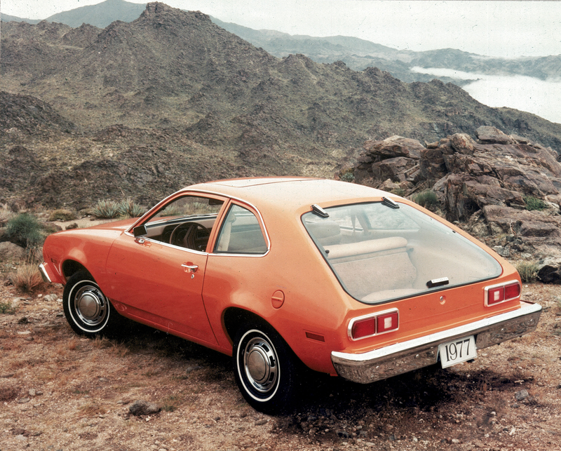 Illustration for article titled AMC Gremlin vs. Ford Pinto: Who Ya Got?